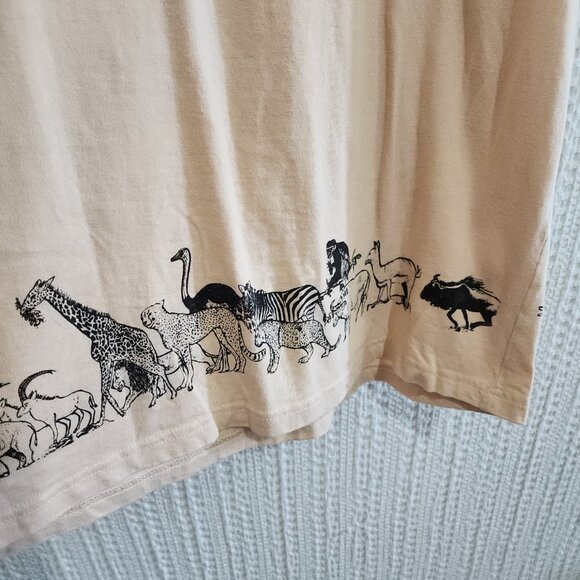 Manqa Africa Crewneck Graphic T-Shirt Size X-Large - Picture 5 of 14